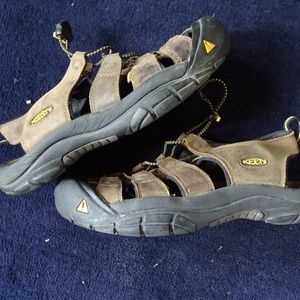 Keen Newport Mens Sandals Waterproof Size 10